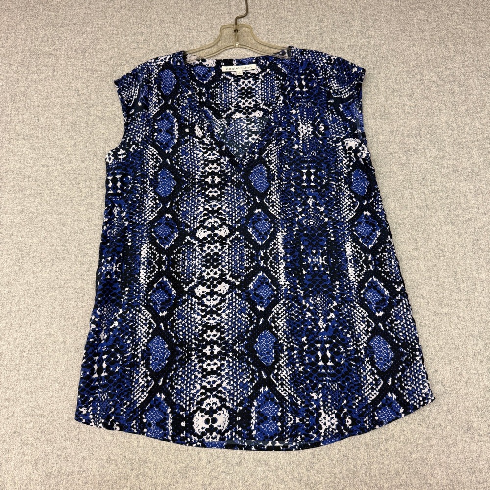 Daniel Rainn Blouse Small Blue Snakeskin Print Sleeveless V-Neck Pleated Top